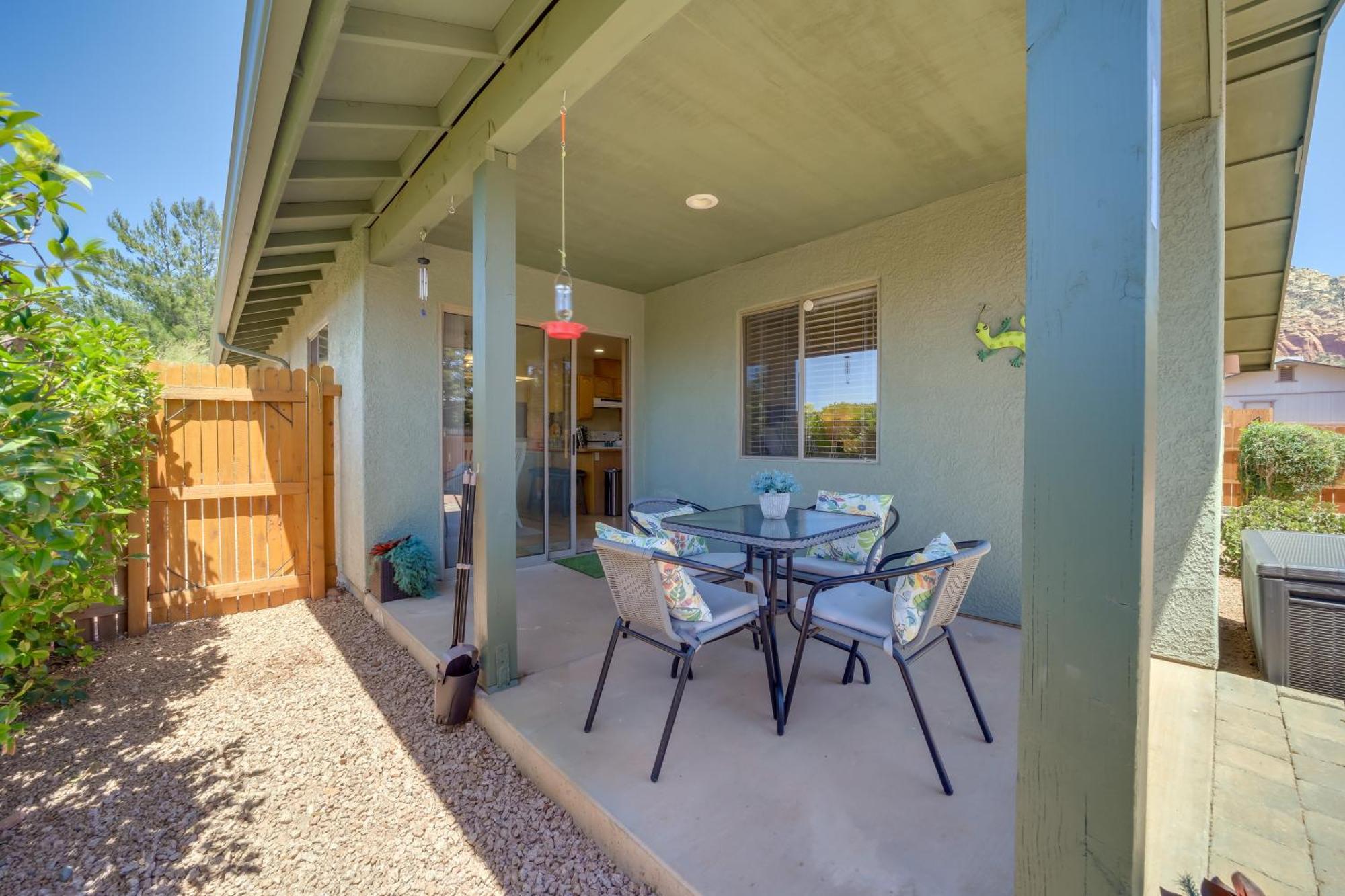 Red Rock Retreat With Patio 3 Mi To Downtown Sedona Villa Luaran gambar