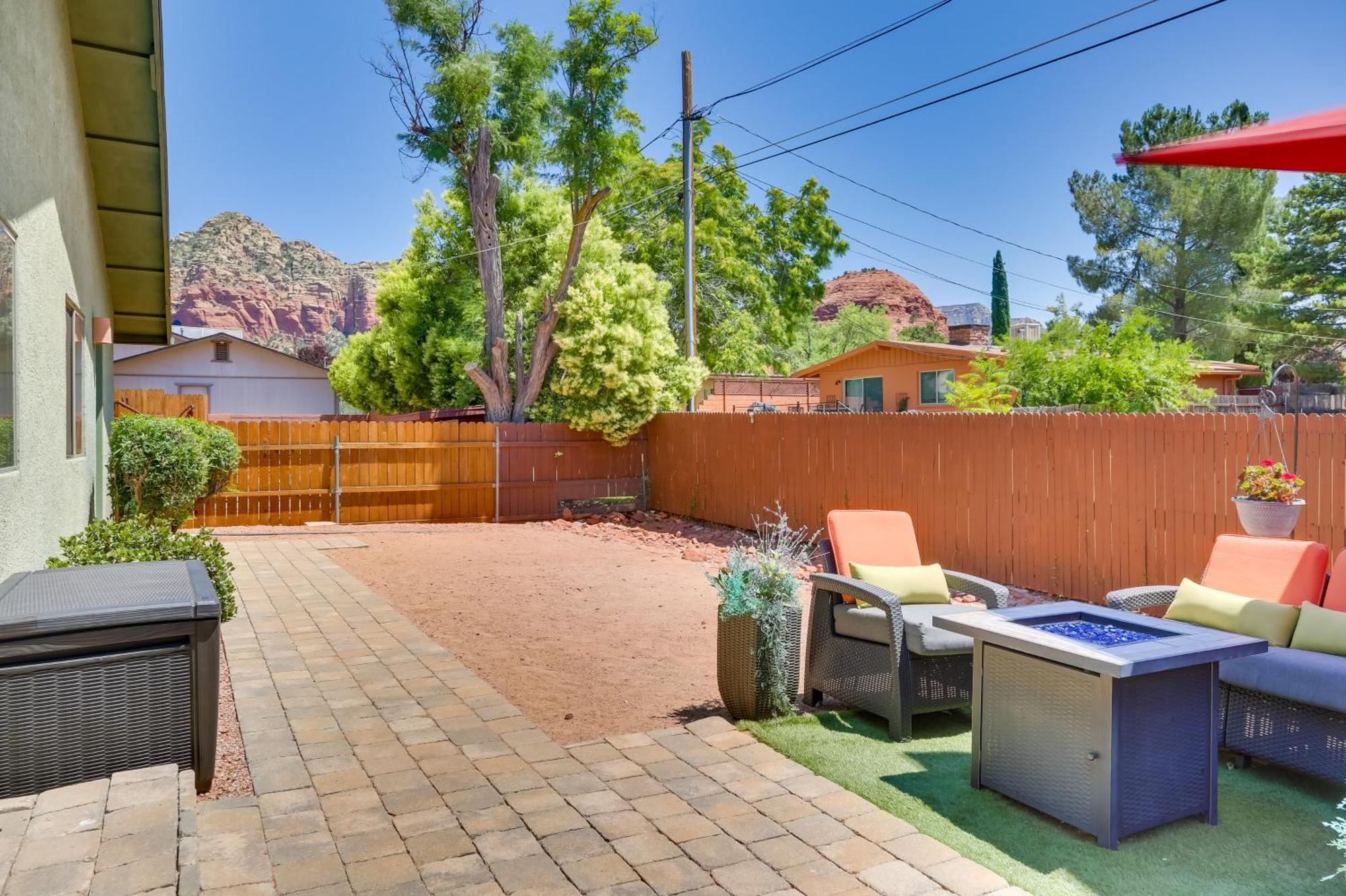 Red Rock Retreat With Patio 3 Mi To Downtown Sedona Villa Luaran gambar